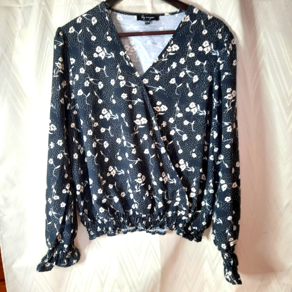 Lily Morgan Black and Cream Floral Top